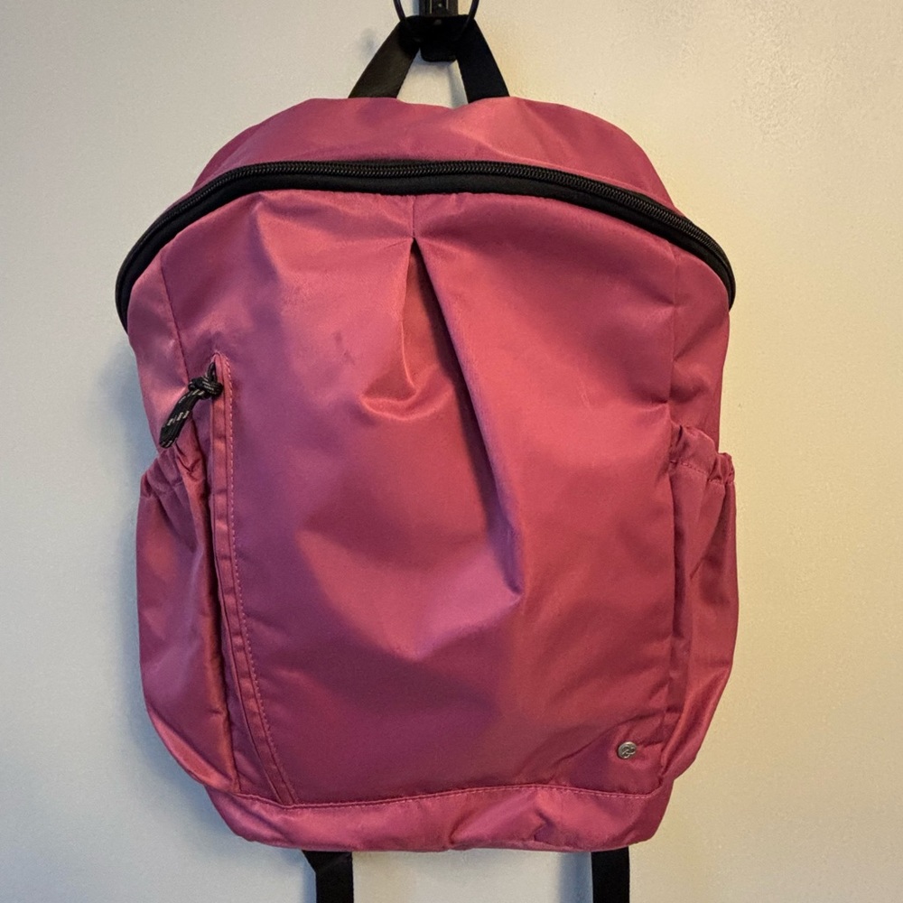 Zella backpack w/laptop sleeve